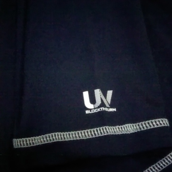 Speedo Men's UV Swim shirt long sleeve loose fit shirt - Picture 4 of 6